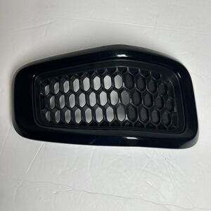 2014-2018 Jeep Cherokee Grille Insert #7